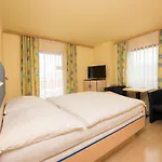 Hotel Kaerntner Stubn 3*
