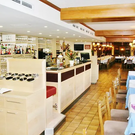 Hotel Kaerntner Stubn 3*