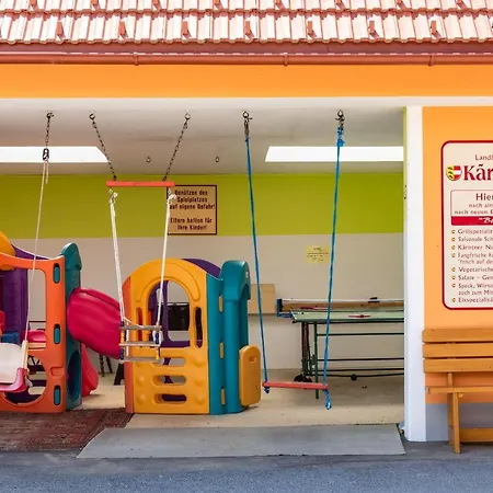 Kaerntner Stubn Hotel 3*