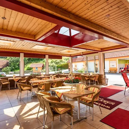 Kaerntner Stubn Hotel 3*